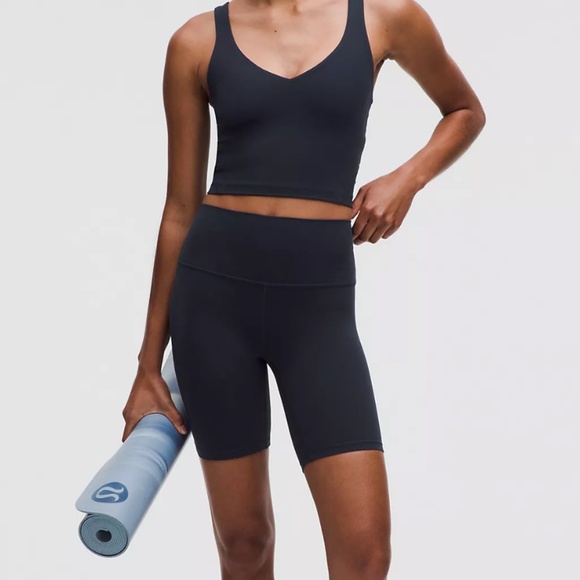 Like New Lululemon Align HR Short 8" / True Navy / Size 8 - Picture 1 of 12